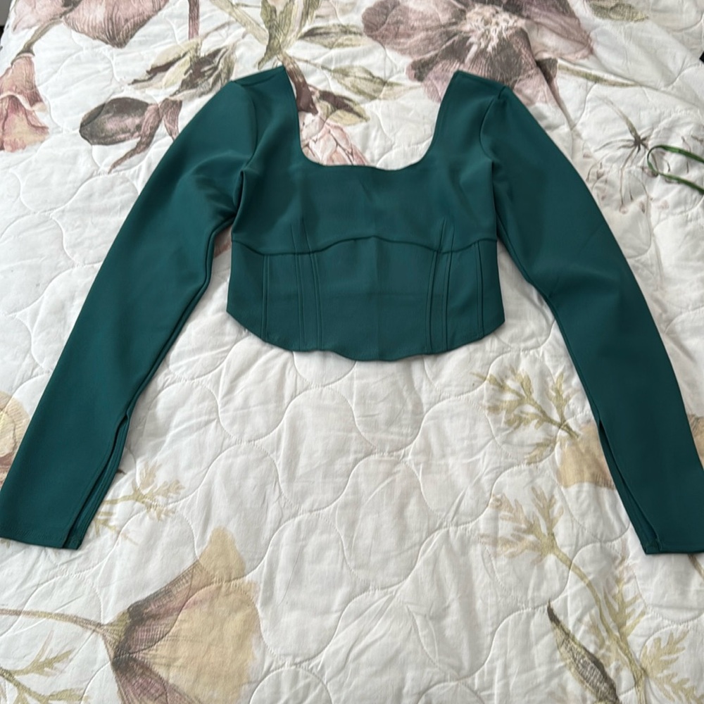 S Abercrombie crop top